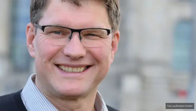 Uwe Heimowski